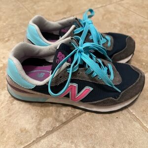 New Balance Blue and Pink Athletic Shoes in size 6